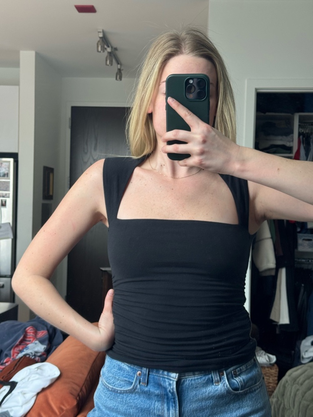 Abercrombie & Fitch Black Square-Neck Ribbed Tank - Women